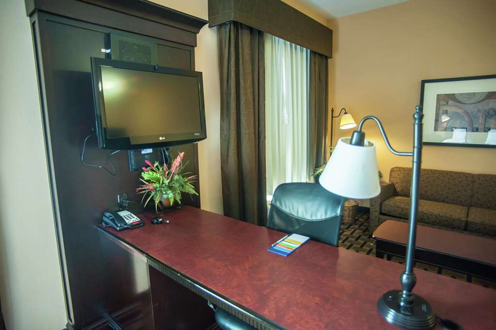 Hampton Inn & Suites Palestine Room photo